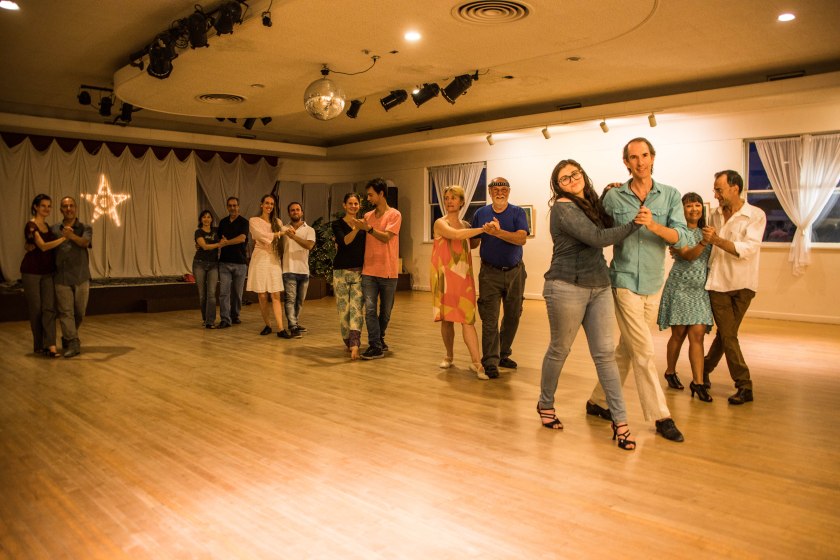 AD3A7601PromenadeStartWith Variations